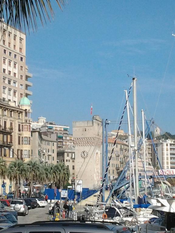 Appartamento Piazzetta La Maddalena Savona Phòng bức ảnh